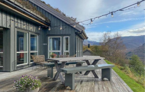 3 Bedroom Awesome Home In Nordfjordeid